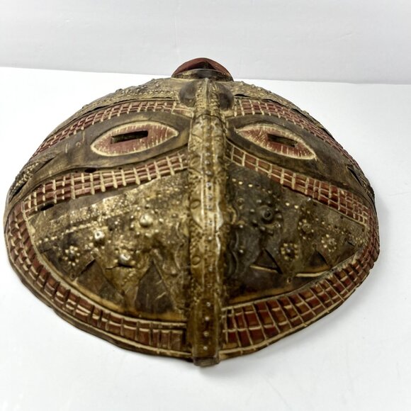 Hand Carved African Wood Mask Wall Art - Picture 8 of 9